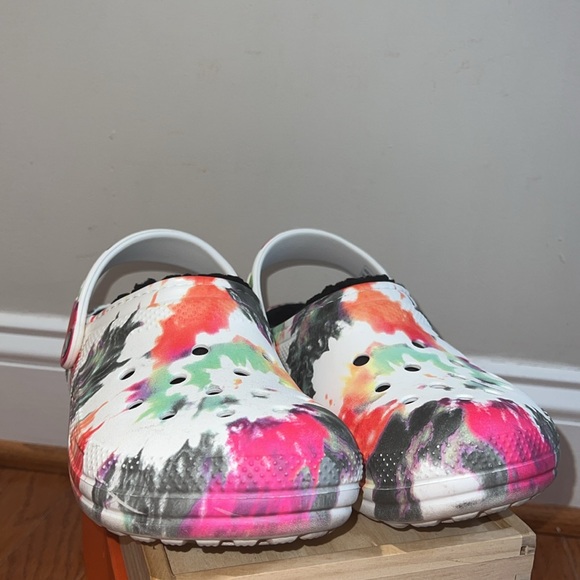 Women’s Lines CROCS - Picture 6 of 7